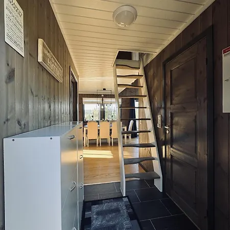 Modern Mountain In Tisleidalen, Golsfjellet